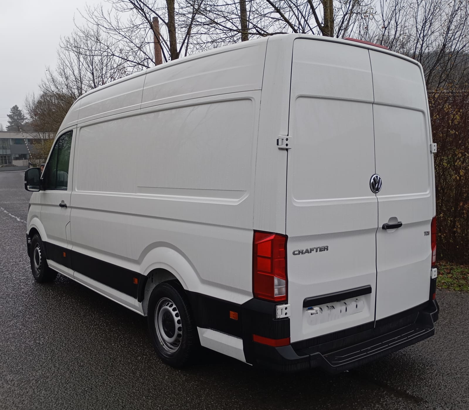 VOLKSWAGEN CRAFTER L2H2 140 FURGON - Imagen 5