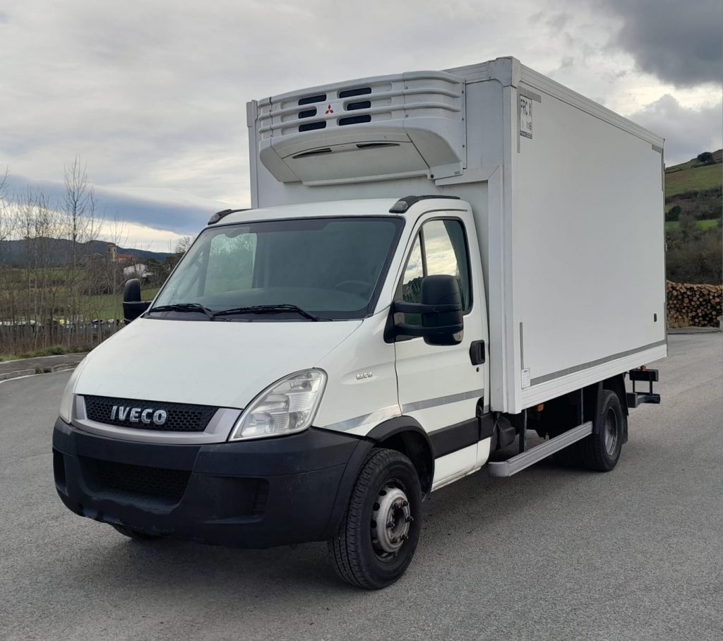 CHASIS CABINA IVECO 65C15 CAJA FRIGORIFICA