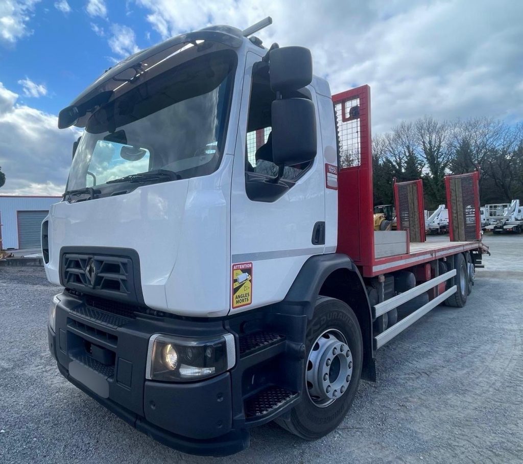 RENAULT PREMIUN C430 6X2 PORTAMAQUINARIA