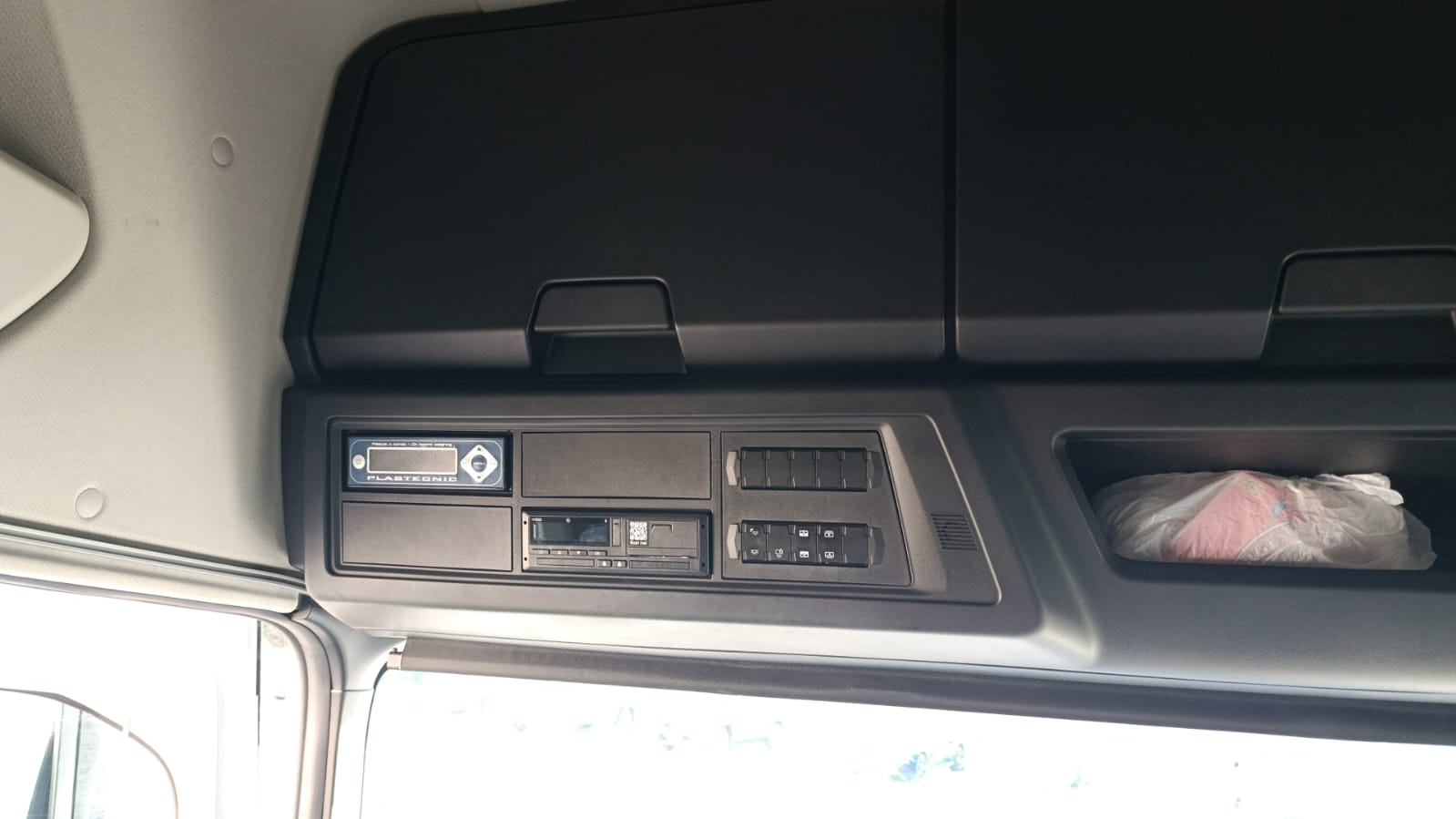 TRACTORA FORD F-MAX BLACK LINE 500 CV ( MOTOR NUEVO) - Imagen 5