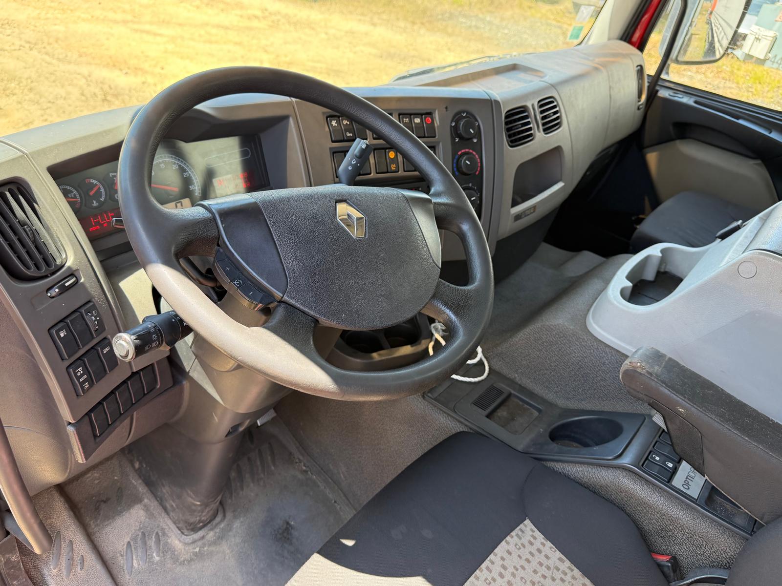 CAMION RENAULT LANDER 380 CV 6X2 PORTA MAQUINARIA - Imagen 8